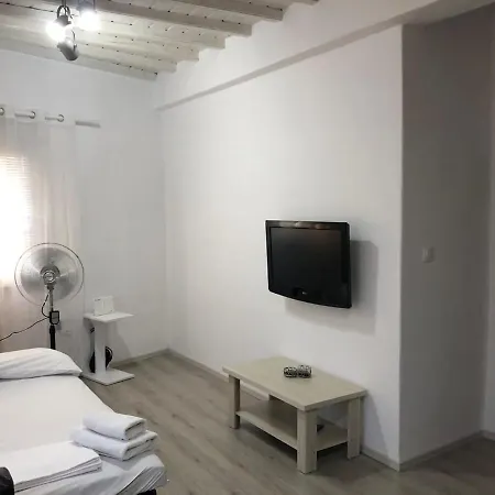 Mykonos Old Town Studio